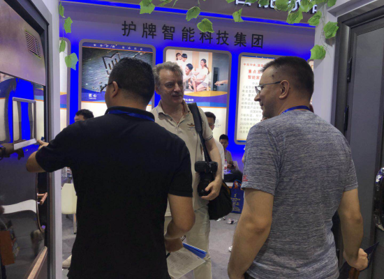 護牌智能門：小小一扇門，將成就大產業